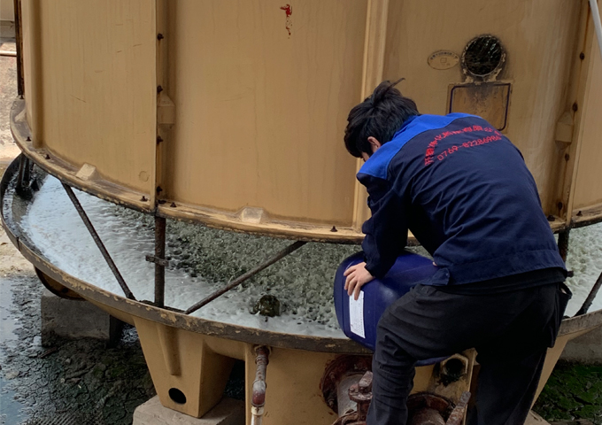 开景净化对广东微电新能源有限公司循环水系统清洗消毒-广东清洗水塔-广东清洗水箱