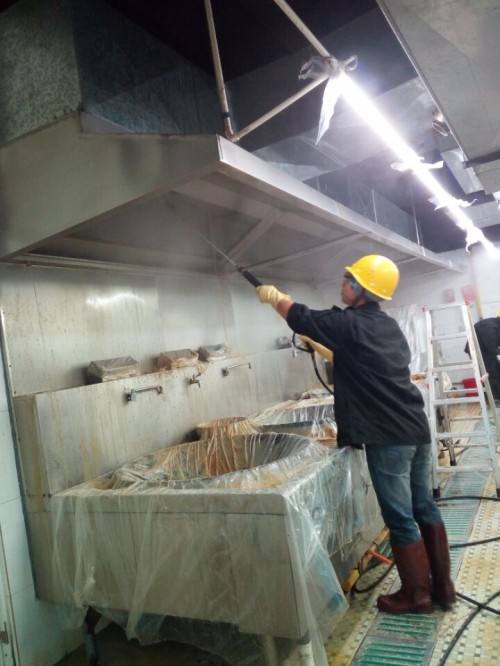深圳抽油烟机清洗方法-深圳油烟管道清洁-东莞长安油烟管道清洁-东莞油烟管道清洁行家
